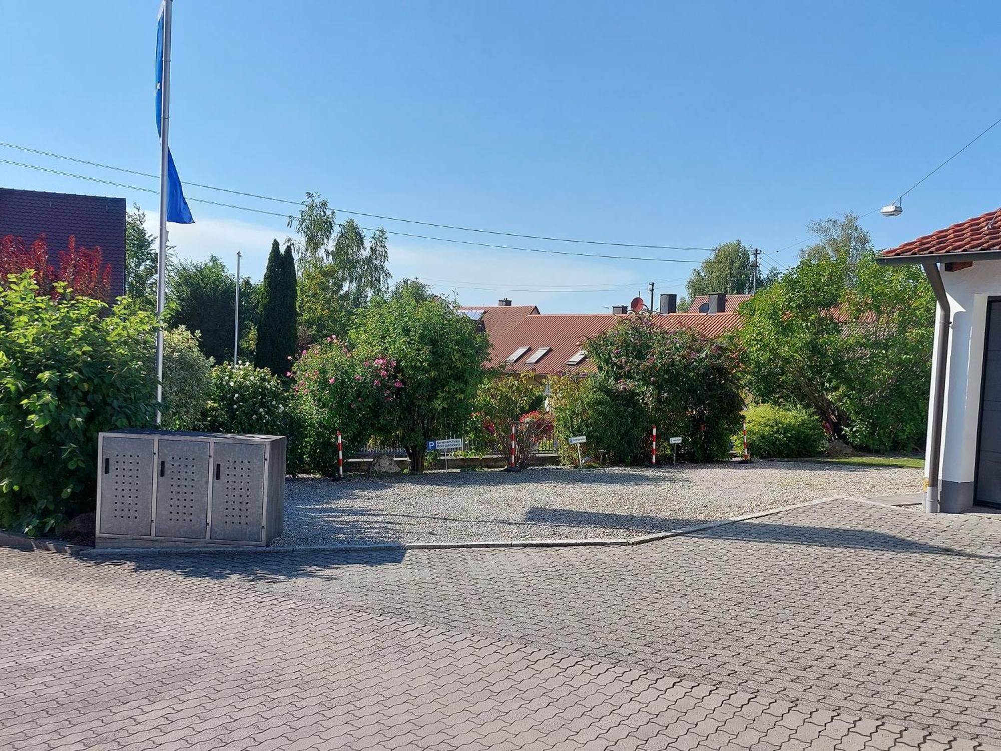 Pension am Kirchberg Wehringen Exterior foto